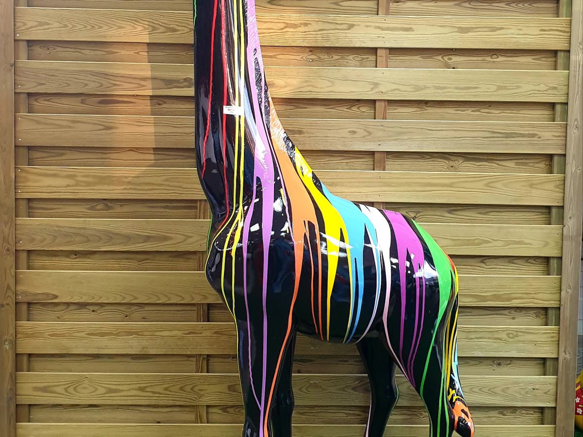 GIRAFE 190CM LAQUÉE TRASH