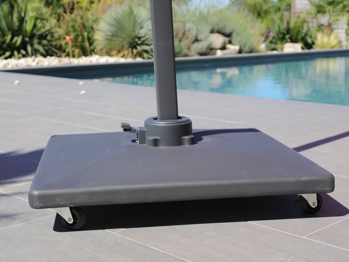 option-pied-pvc-beton-90-kg-noir-option-roues_0.jpg