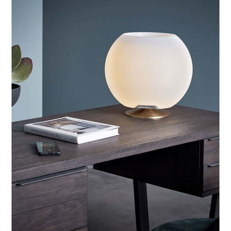 sphere-lampe-enceinte-design-by-jacob-jensen-kooduu-002.jpg